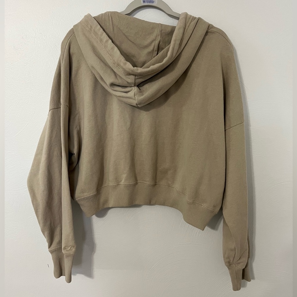 american eagle zip up jacket cropped hood | size large
